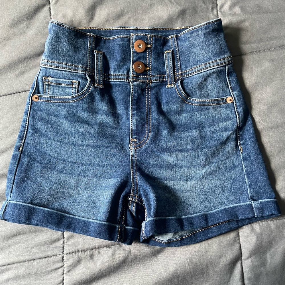NOBO Jean shorts